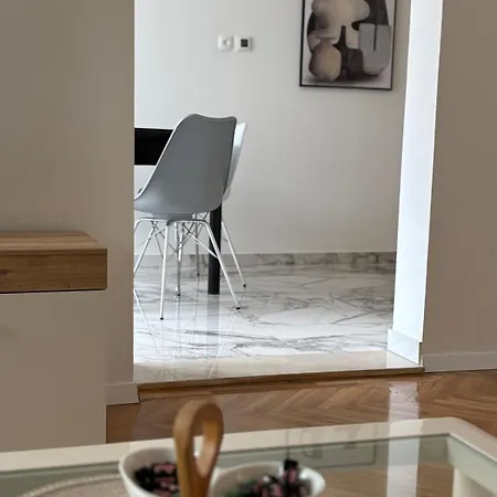 Luxury Lemi * Split